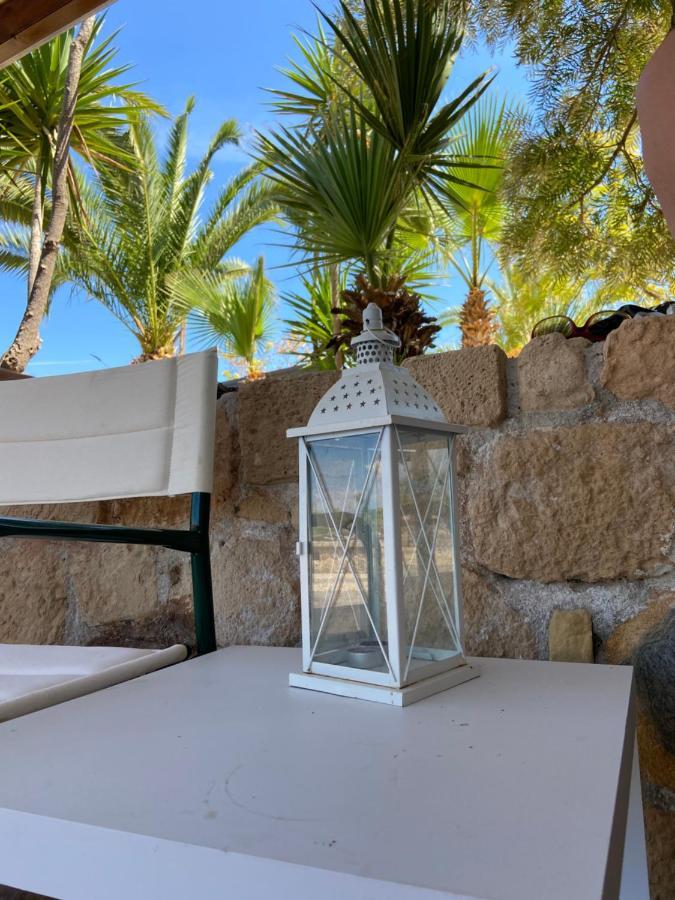 Pistachio Guesthouse, Παραδοσιακός Ξενώνας Vathí Екстериор снимка